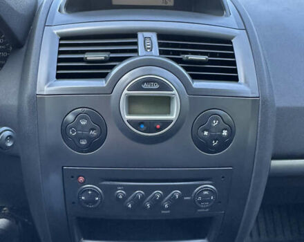 Серый Рено Меган, объемом двигателя 1.6 л и пробегом 235 тыс. км за 5200 $, фото 14 на Automoto.ua