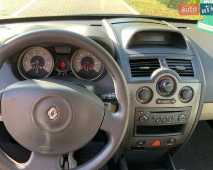 Сірий Рено Меган, об'ємом двигуна 1.6 л та пробігом 191 тис. км за 5600 $, фото 8 на Automoto.ua
