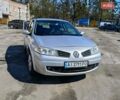Серый Рено Меган, объемом двигателя 1.6 л и пробегом 224 тыс. км за 5200 $, фото 1 на Automoto.ua