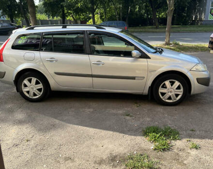 Сірий Рено Меган, об'ємом двигуна 1.6 л та пробігом 267 тис. км за 5300 $, фото 2 на Automoto.ua