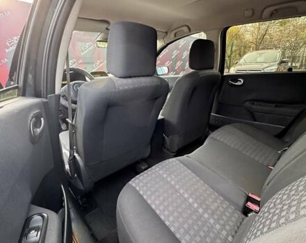 Сірий Рено Меган, об'ємом двигуна 1.87 л та пробігом 243 тис. км за 5800 $, фото 20 на Automoto.ua