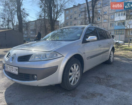 Серый Рено Меган, объемом двигателя 1.9 л и пробегом 300 тыс. км за 4500 $, фото 1 на Automoto.ua