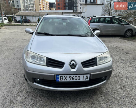 Сірий Рено Меган, об'ємом двигуна 1.6 л та пробігом 250 тис. км за 5000 $, фото 6 на Automoto.ua