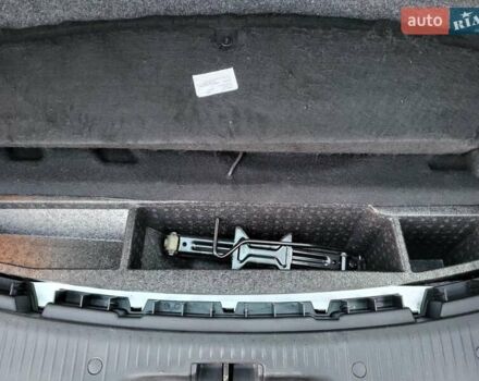 Серый Рено Меган, объемом двигателя 1.6 л и пробегом 182 тыс. км за 5700 $, фото 77 на Automoto.ua