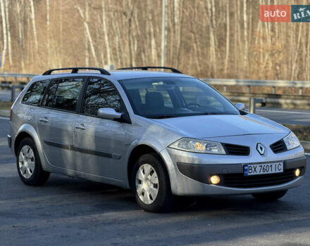 Серый Рено Меган, объемом двигателя 1.6 л и пробегом 248 тыс. км за 4900 $, фото 2 на Automoto.ua