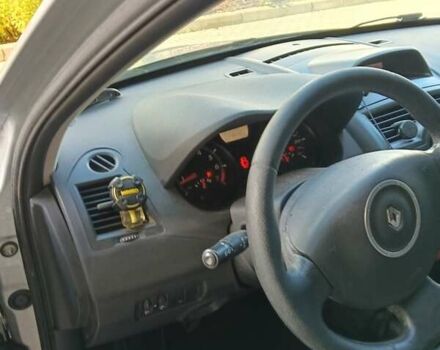 Серый Рено Меган, объемом двигателя 1.6 л и пробегом 211 тыс. км за 5000 $, фото 8 на Automoto.ua