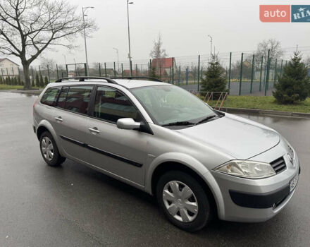 Сірий Рено Меган, об'ємом двигуна 1.6 л та пробігом 241 тис. км за 5300 $, фото 4 на Automoto.ua