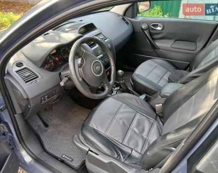 Рено Меган 2006 в Конотопе на Automoto.ua Серый Рено Меган, объемом двигателя 2 л и пробегом 219 тыс. км за 5600 $, фото 18 на Automoto.ua
