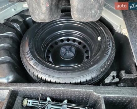 Серый Рено Меган, объемом двигателя 1.6 л и пробегом 182 тыс. км за 5700 $, фото 76 на Automoto.ua