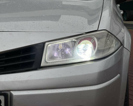 Серый Рено Меган, объемом двигателя 1.5 л и пробегом 325 тыс. км за 4950 $, фото 12 на Automoto.ua