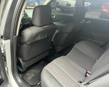 Серый Рено Меган, объемом двигателя 1.5 л и пробегом 300 тыс. км за 4800 $, фото 11 на Automoto.ua