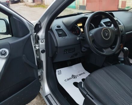 Сірий Рено Меган, об'ємом двигуна 1.6 л та пробігом 191 тис. км за 6100 $, фото 16 на Automoto.ua