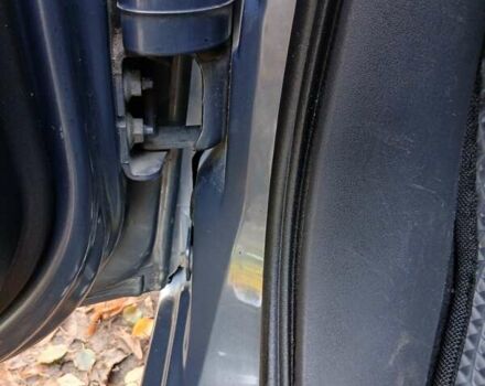 Рено Меган 2006 в Конотопе на Automoto.ua Серый Рено Меган, объемом двигателя 2 л и пробегом 219 тыс. км за 5600 $, фото 23 на Automoto.ua