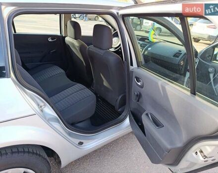 Серый Рено Меган, объемом двигателя 1.6 л и пробегом 210 тыс. км за 4650 $, фото 2 на Automoto.ua