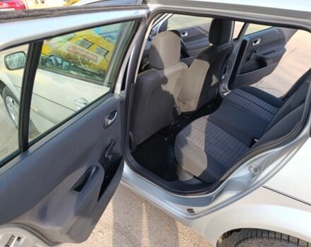 Серый Рено Меган, объемом двигателя 1.6 л и пробегом 210 тыс. км за 4560 $, фото 13 на Automoto.ua