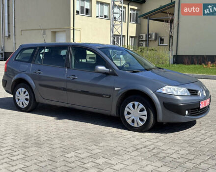 Серый Рено Меган, объемом двигателя 1.6 л и пробегом 265 тыс. км за 4350 $, фото 12 на Automoto.ua