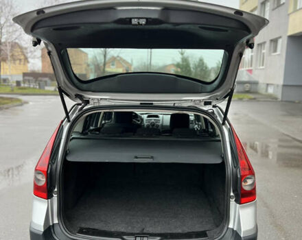 Сірий Рено Меган, об'ємом двигуна 1.6 л та пробігом 241 тис. км за 5300 $, фото 11 на Automoto.ua