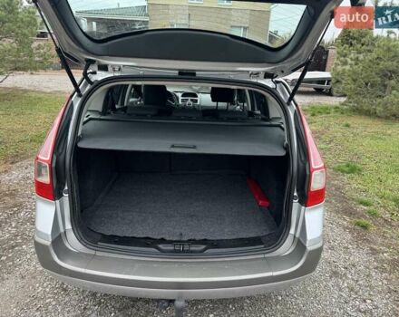 Сірий Рено Меган, об'ємом двигуна 1.6 л та пробігом 216 тис. км за 5400 $, фото 21 на Automoto.ua