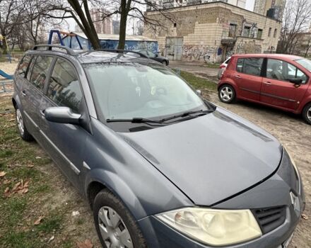 Сірий Рено Меган, об'ємом двигуна 1.6 л та пробігом 250 тис. км за 4600 $, фото 3 на Automoto.ua