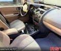 Сірий Рено Меган, об'ємом двигуна 1.6 л та пробігом 245 тис. км за 5300 $, фото 4 на Automoto.ua