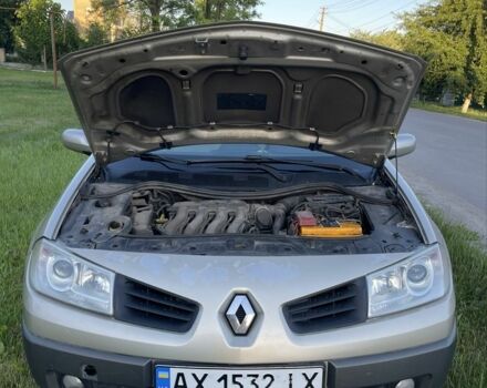 Серый Рено Меган, объемом двигателя 1.6 л и пробегом 280 тыс. км за 4900 $, фото 8 на Automoto.ua