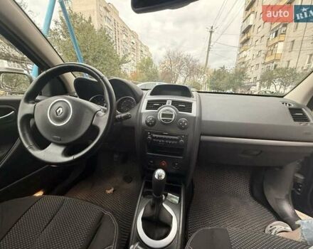 Сірий Рено Меган, об'ємом двигуна 1.6 л та пробігом 160 тис. км за 5400 $, фото 1 на Automoto.ua