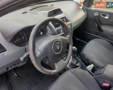 Сірий Рено Меган, об'ємом двигуна 1.46 л та пробігом 314 тис. км за 4000 $, фото 7 на Automoto.ua