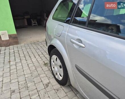 Серый Рено Меган, объемом двигателя 1.6 л и пробегом 230 тыс. км за 5500 $, фото 11 на Automoto.ua