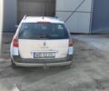 Серый Рено Меган, объемом двигателя 0 л и пробегом 410 тыс. км за 2401 $, фото 3 на Automoto.ua