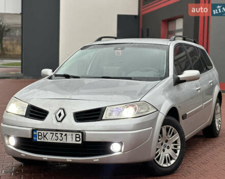 Серый Рено Меган, объемом двигателя 1.5 л и пробегом 325 тыс. км за 4950 $, фото 2 на Automoto.ua