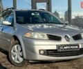 Сірий Рено Меган, об'ємом двигуна 1.6 л та пробігом 224 тис. км за 6490 $, фото 1 на Automoto.ua