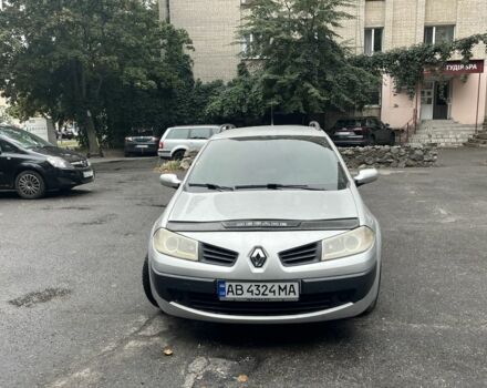 Серый Рено Меган, объемом двигателя 1.5 л и пробегом 300 тыс. км за 4800 $, фото 1 на Automoto.ua