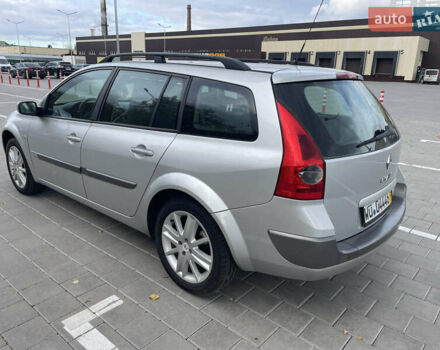 Серый Рено Меган, объемом двигателя 1.6 л и пробегом 196 тыс. км за 5500 $, фото 1 на Automoto.ua