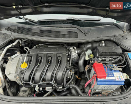 Сірий Рено Меган, об'ємом двигуна 1.6 л та пробігом 200 тис. км за 5600 $, фото 14 на Automoto.ua
