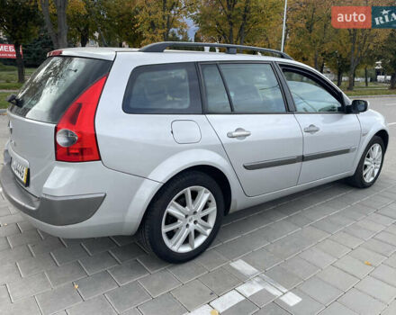 Серый Рено Меган, объемом двигателя 1.6 л и пробегом 196 тыс. км за 5500 $, фото 2 на Automoto.ua