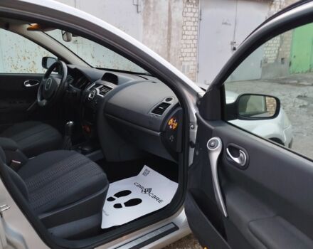 Сірий Рено Меган, об'ємом двигуна 1.6 л та пробігом 191 тис. км за 6100 $, фото 21 на Automoto.ua