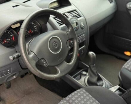 Рено Меган 2006 в Запорожье на Automoto.ua Серый Рено Меган, объемом двигателя 1.6 л и пробегом 236 тыс. км за 5499 $, фото 7 на Automoto.ua