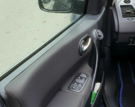 Серый Рено Меган, объемом двигателя 1.6 л и пробегом 244 тыс. км за 4900 $, фото 6 на Automoto.ua