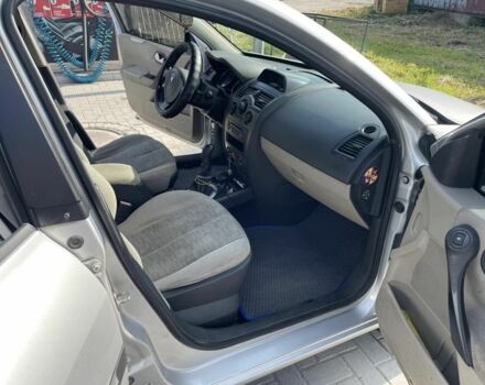 Серый Рено Меган, объемом двигателя 1.5 л и пробегом 232 тыс. км за 4800 $, фото 9 на Automoto.ua