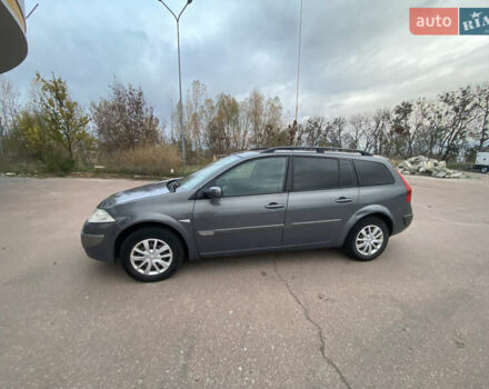 Сірий Рено Меган, об'ємом двигуна 1.6 л та пробігом 293 тис. км за 3600 $, фото 1 на Automoto.ua