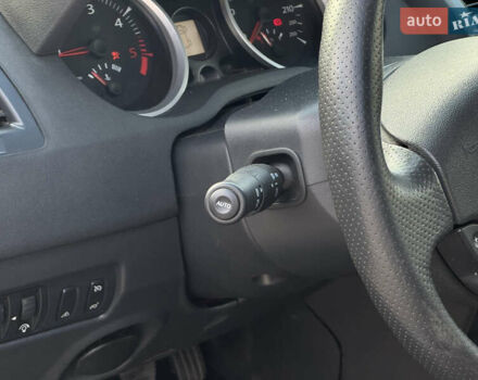 Серый Рено Меган, объемом двигателя 2 л и пробегом 280 тыс. км за 4700 $, фото 8 на Automoto.ua