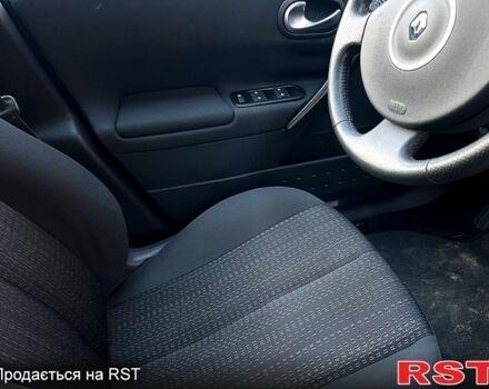 Серый Рено Меган, объемом двигателя 1.6 л и пробегом 19754 тыс. км за 5999 $, фото 5 на Automoto.ua