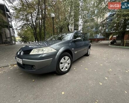 Сірий Рено Меган, об'ємом двигуна 1.6 л та пробігом 220 тис. км за 5200 $, фото 1 на Automoto.ua