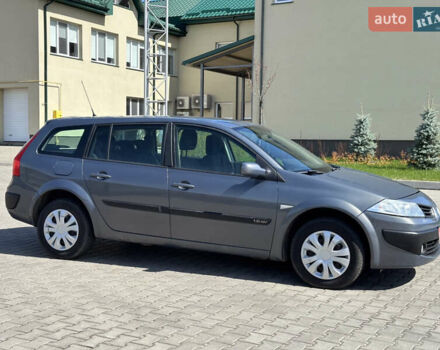 Серый Рено Меган, объемом двигателя 1.6 л и пробегом 265 тыс. км за 4350 $, фото 13 на Automoto.ua