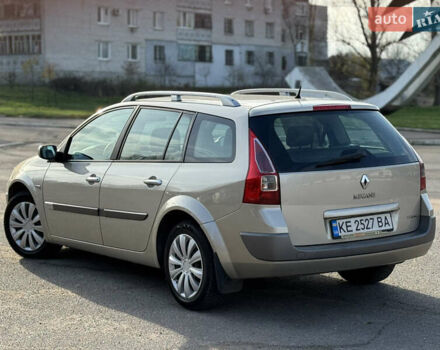 Серый Рено Меган, объемом двигателя 2 л и пробегом 280 тыс. км за 4700 $, фото 3 на Automoto.ua