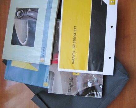 Серый Рено Меган, объемом двигателя 1.6 л и пробегом 193 тыс. км за 4761 $, фото 10 на Automoto.ua