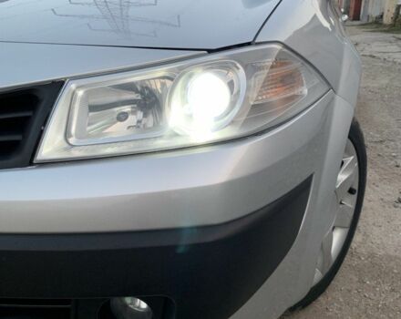 Сірий Рено Меган, об'ємом двигуна 1.6 л та пробігом 191 тис. км за 6100 $, фото 2 на Automoto.ua