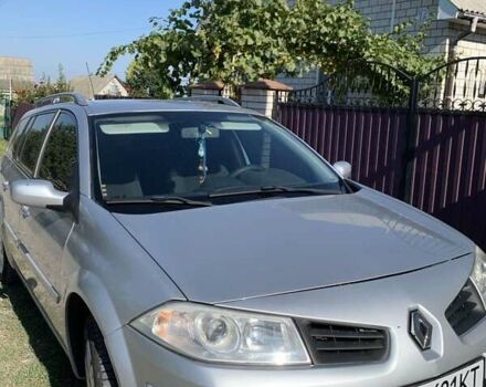 Рено Меган 2007 у Бару на Automoto.ua Сірий Рено Меган, об'ємом двигуна 1.6 л та пробігом 215 тис. км за 4999 $, фото 10 на Automoto.ua