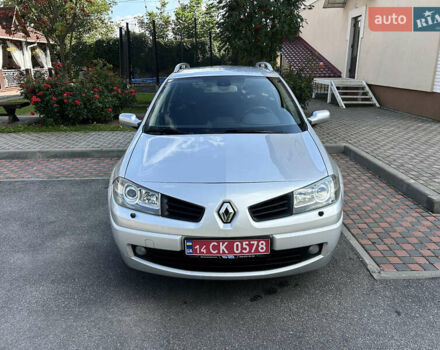 Рено Меган 2007 в Виннице на Automoto.ua Серый Рено Меган, объемом двигателя 1.6 л и пробегом 178 тыс. км за 5850 $, фото 12 на Automoto.ua