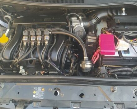 Сірий Рено Меган, об'ємом двигуна 1.6 л та пробігом 210 тис. км за 6150 $, фото 5 на Automoto.ua